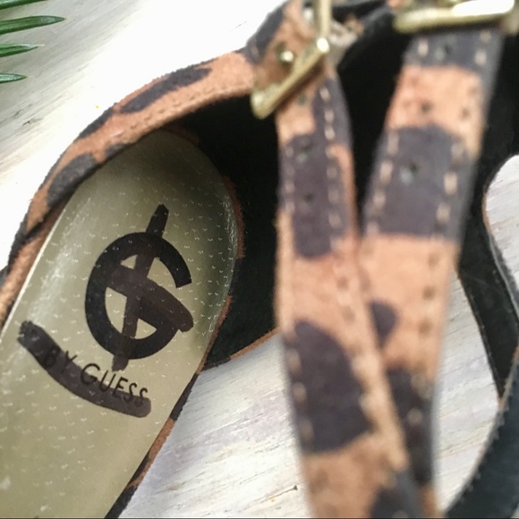 Guess-Leopard Print Heels 5” 👠 9 - Picture 7 of 8